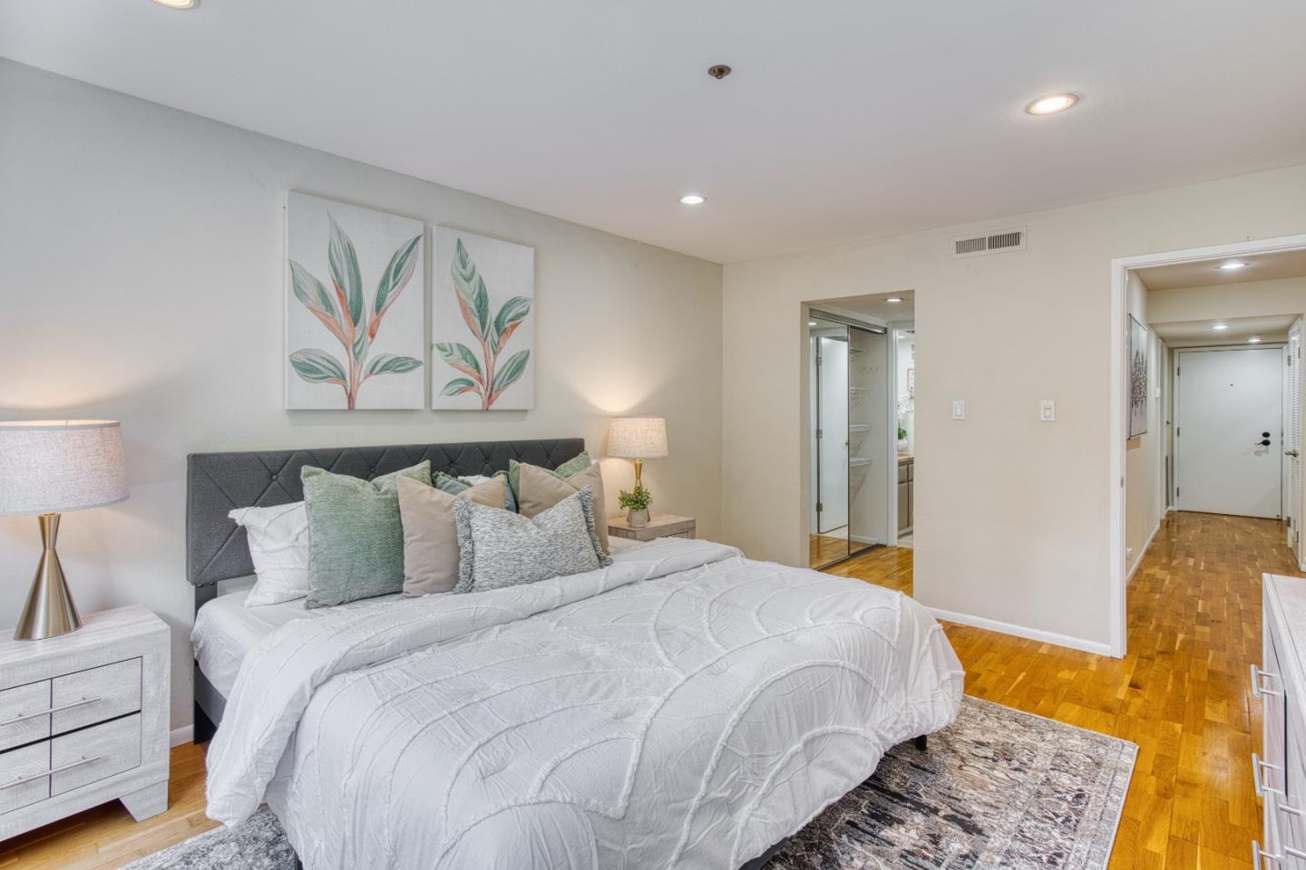 Detail Gallery Image 14 of 36 For 320 Palo Alto Ave #B1,  Palo Alto,  CA 94301 - 1 Beds | 1 Baths