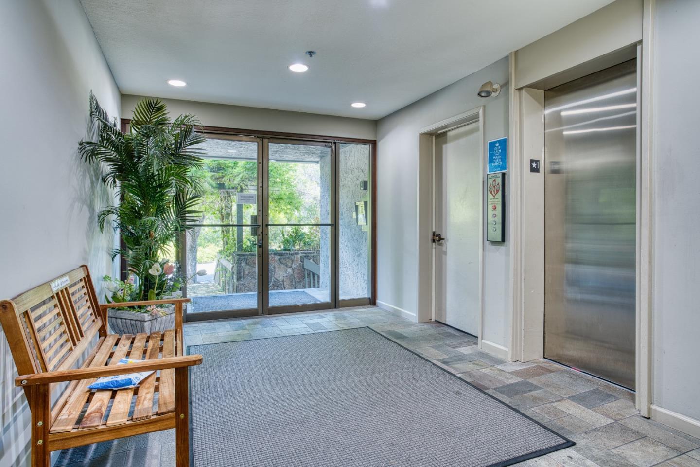Detail Gallery Image 28 of 36 For 320 Palo Alto Ave #B1,  Palo Alto,  CA 94301 - 1 Beds | 1 Baths