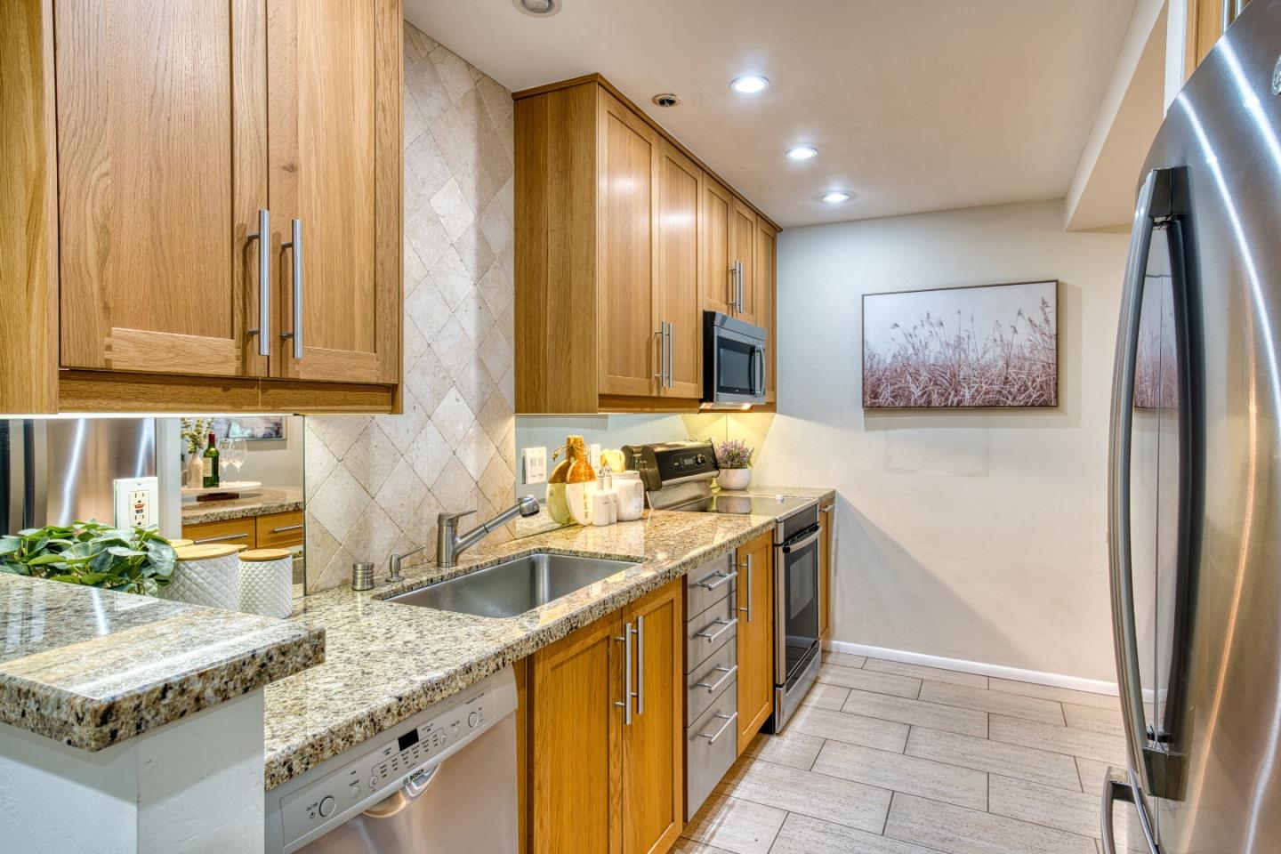 Detail Gallery Image 36 of 36 For 320 Palo Alto Ave #B1,  Palo Alto,  CA 94301 - 1 Beds | 1 Baths
