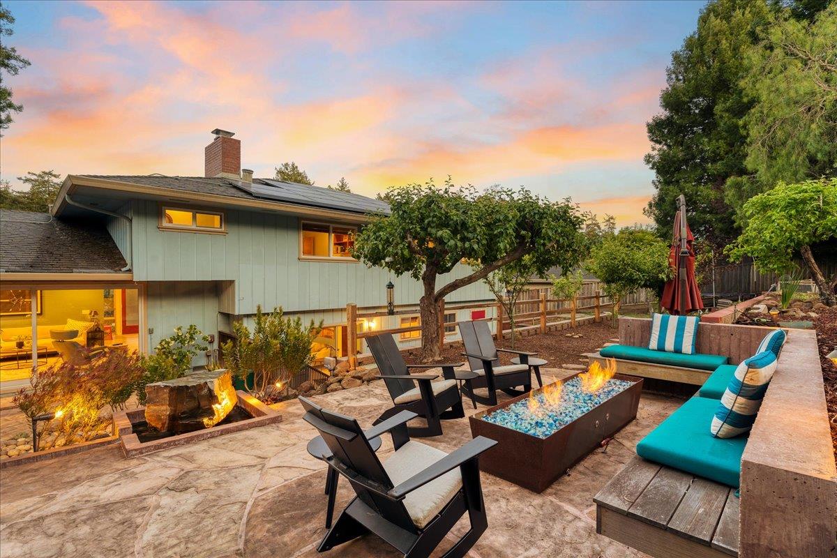 Detail Gallery Image 38 of 58 For 111 Esmeralda Dr, Santa Cruz,  CA 95060 - 4 Beds | 2/1 Baths