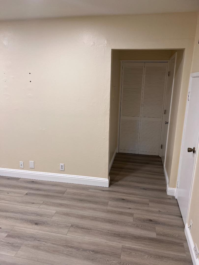 Detail Gallery Image 8 of 28 For 5894 El Zuparko Dr #2,  San Jose,  CA 95123 - 2 Beds | 1/1 Baths