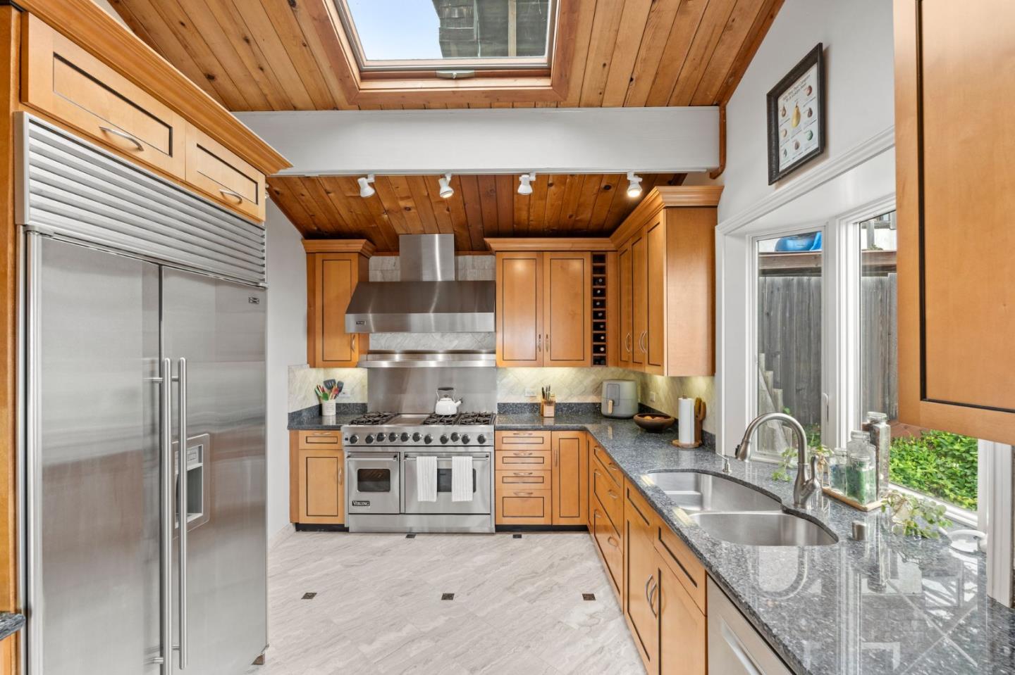 Detail Gallery Image 21 of 61 For 702 El Granada Blvd, El Granada,  CA 94019 - 4 Beds | 2/1 Baths