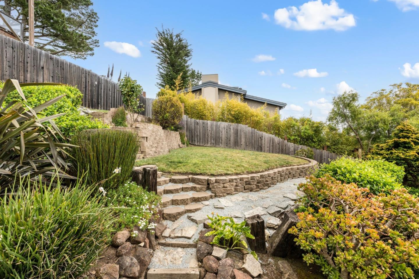 Detail Gallery Image 48 of 61 For 702 El Granada Blvd, El Granada,  CA 94019 - 4 Beds | 2/1 Baths
