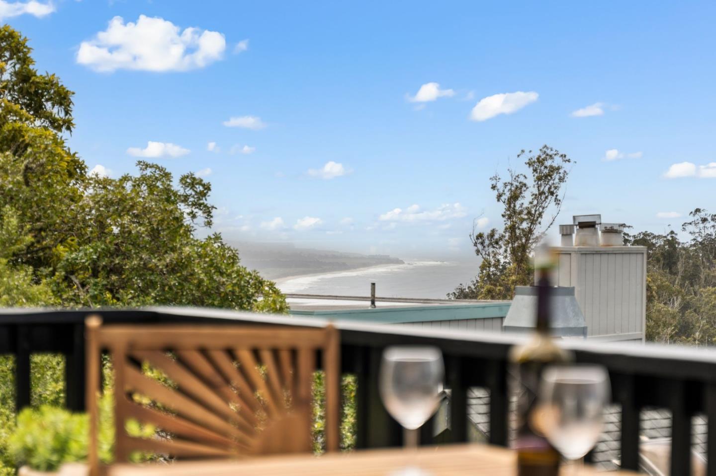 Detail Gallery Image 57 of 61 For 702 El Granada Blvd, El Granada,  CA 94019 - 4 Beds | 2/1 Baths