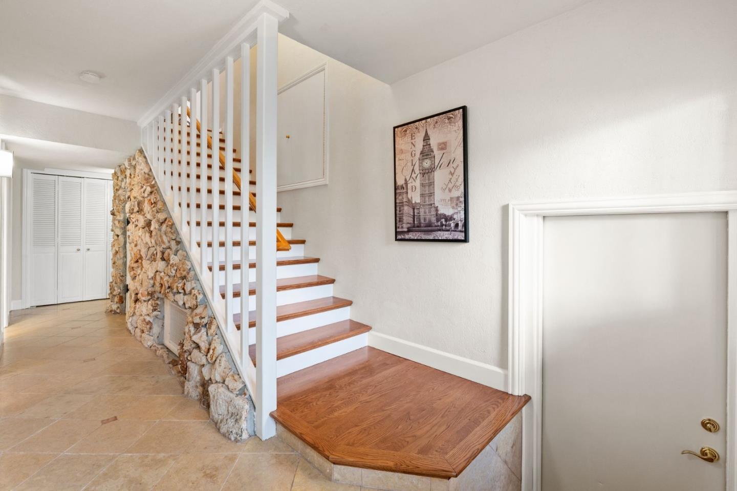 Detail Gallery Image 6 of 61 For 702 El Granada Blvd, El Granada,  CA 94019 - 4 Beds | 2/1 Baths