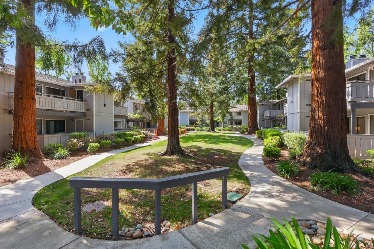 Detail Gallery Image 35 of 41 For 4033 Ralston Cmn, Fremont,  CA 94538 - 2 Beds | 2 Baths