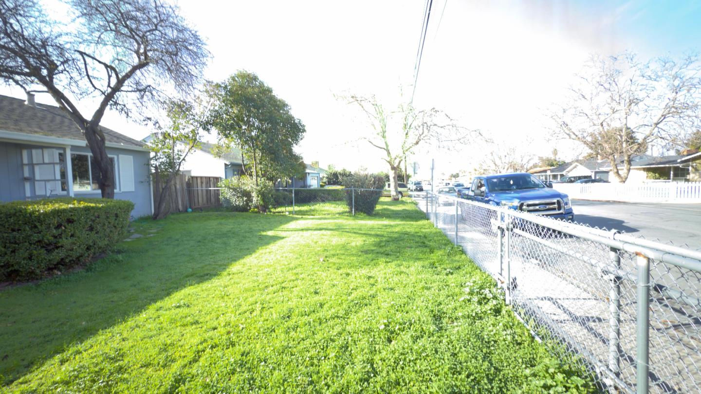 Detail Gallery Image 30 of 60 For 13754 Highwood Dr, San Jose,  CA 95127 - 3 Beds | 1 Baths
