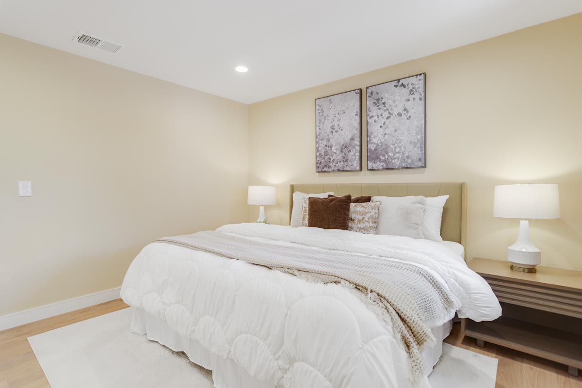 Detail Gallery Image 21 of 38 For 988 Glenridge Dr, San Jose,  CA 95136 - 4 Beds | 2 Baths