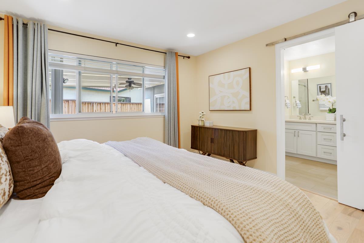 Detail Gallery Image 22 of 38 For 988 Glenridge Dr, San Jose,  CA 95136 - 4 Beds | 2 Baths