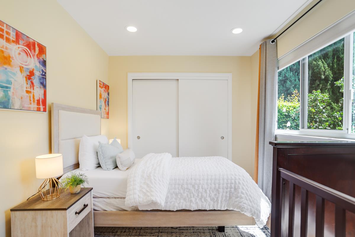 Detail Gallery Image 28 of 38 For 988 Glenridge Dr, San Jose,  CA 95136 - 4 Beds | 2 Baths