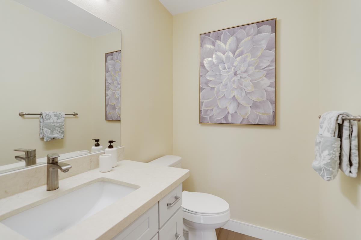 Detail Gallery Image 29 of 38 For 988 Glenridge Dr, San Jose,  CA 95136 - 4 Beds | 2 Baths