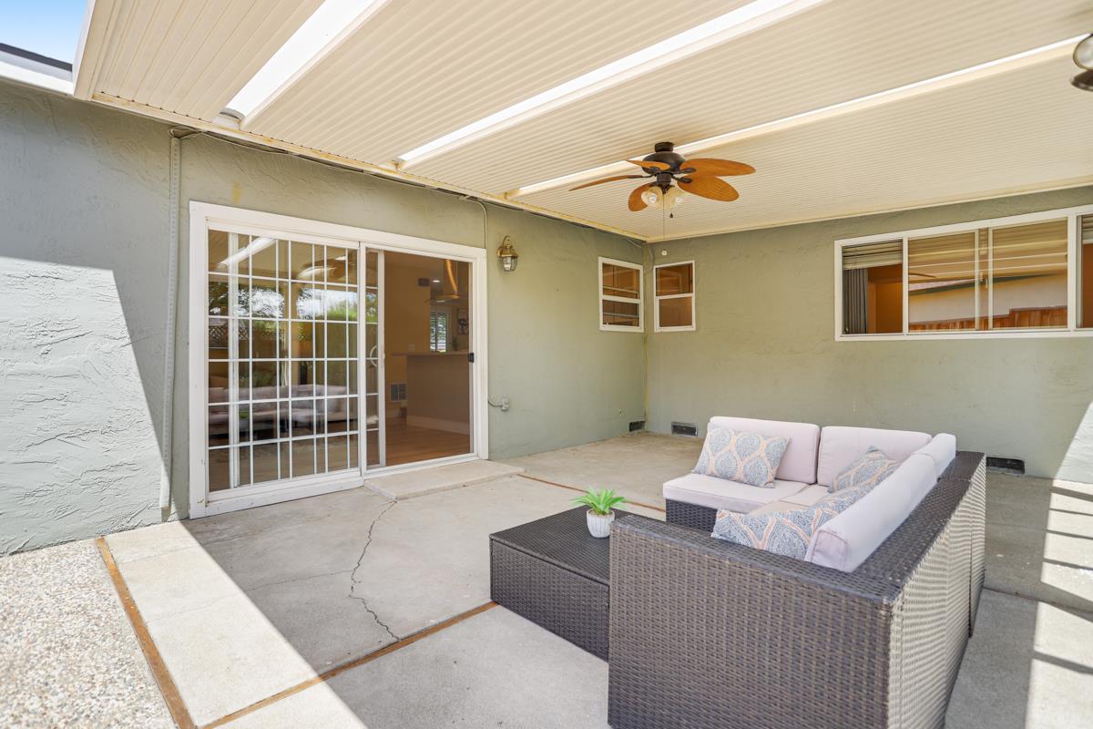Detail Gallery Image 31 of 38 For 988 Glenridge Dr, San Jose,  CA 95136 - 4 Beds | 2 Baths