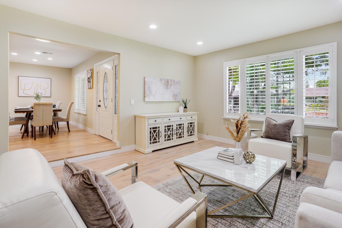 Detail Gallery Image 7 of 38 For 988 Glenridge Dr, San Jose,  CA 95136 - 4 Beds | 2 Baths