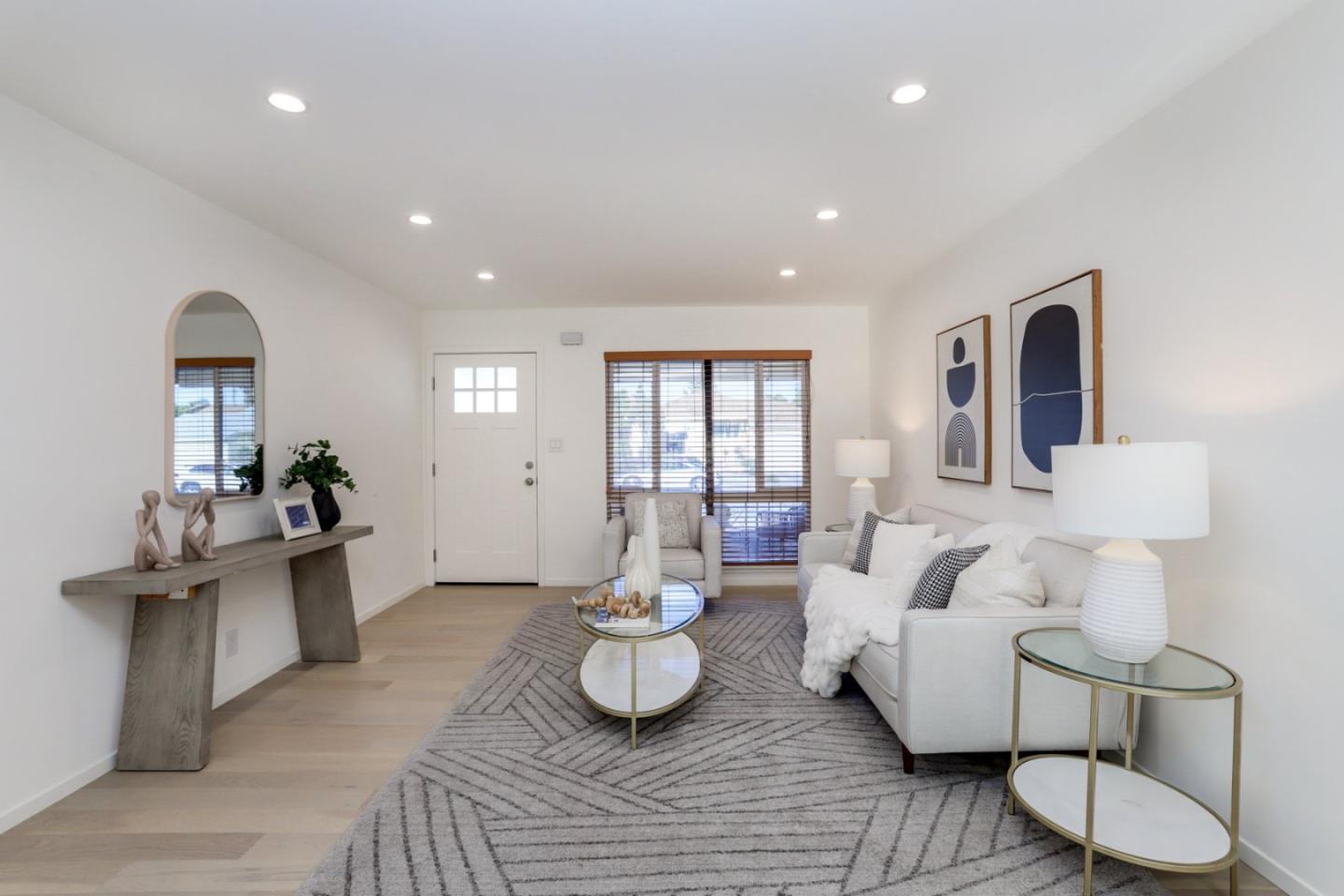 Detail Gallery Image 3 of 15 For 20155 Leroy Dr, Castro Valley,  CA 94546 - 3 Beds | 2 Baths