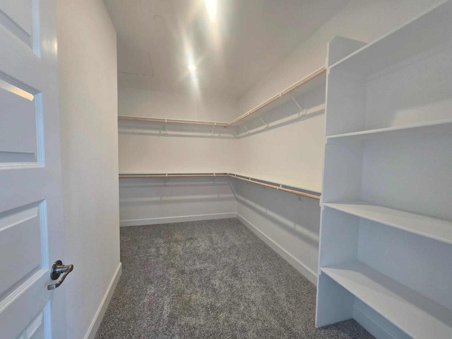 Detail Gallery Image 36 of 49 For 6056 Meru Way, Roseville,  CA 95747 - 4 Beds | 3/1 Baths