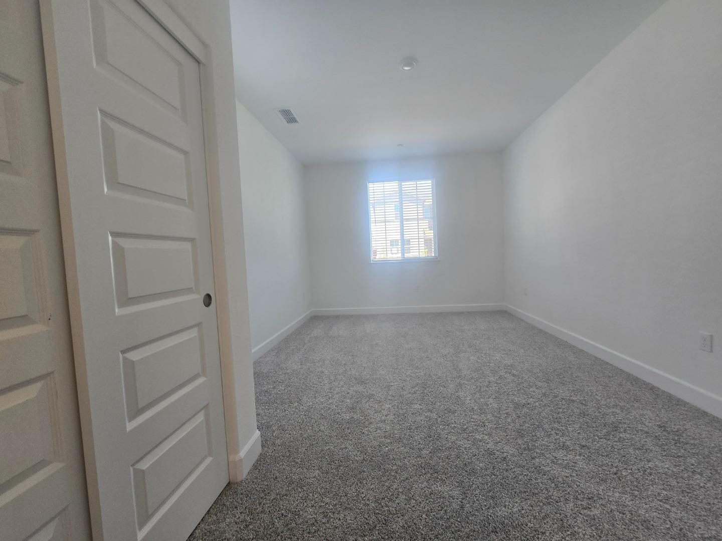 Detail Gallery Image 39 of 49 For 6056 Meru Way, Roseville,  CA 95747 - 4 Beds | 3/1 Baths