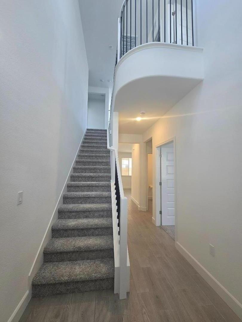 Detail Gallery Image 6 of 49 For 6056 Meru Way, Roseville,  CA 95747 - 4 Beds | 3/1 Baths