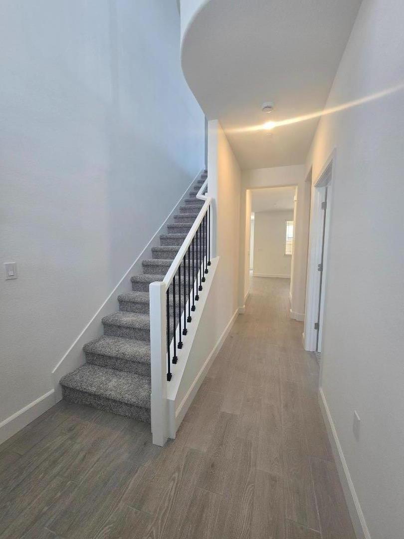 Detail Gallery Image 7 of 49 For 6056 Meru Way, Roseville,  CA 95747 - 4 Beds | 3/1 Baths