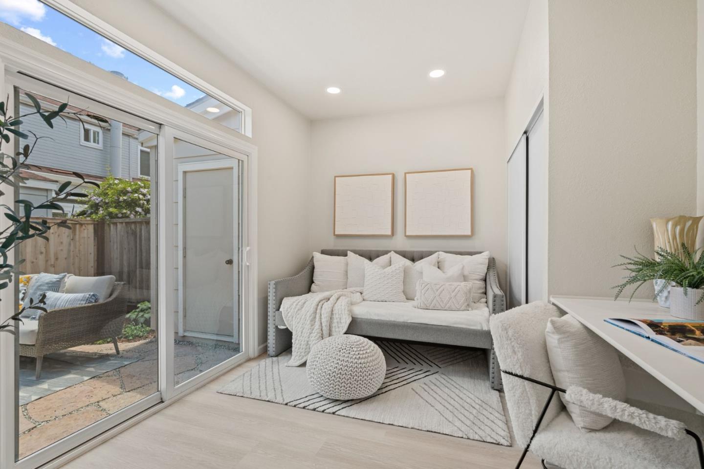 Detail Gallery Image 22 of 37 For 441 Beaume Ct, Mountain View,  CA 94043 - 3 Beds | 2/1 Baths
