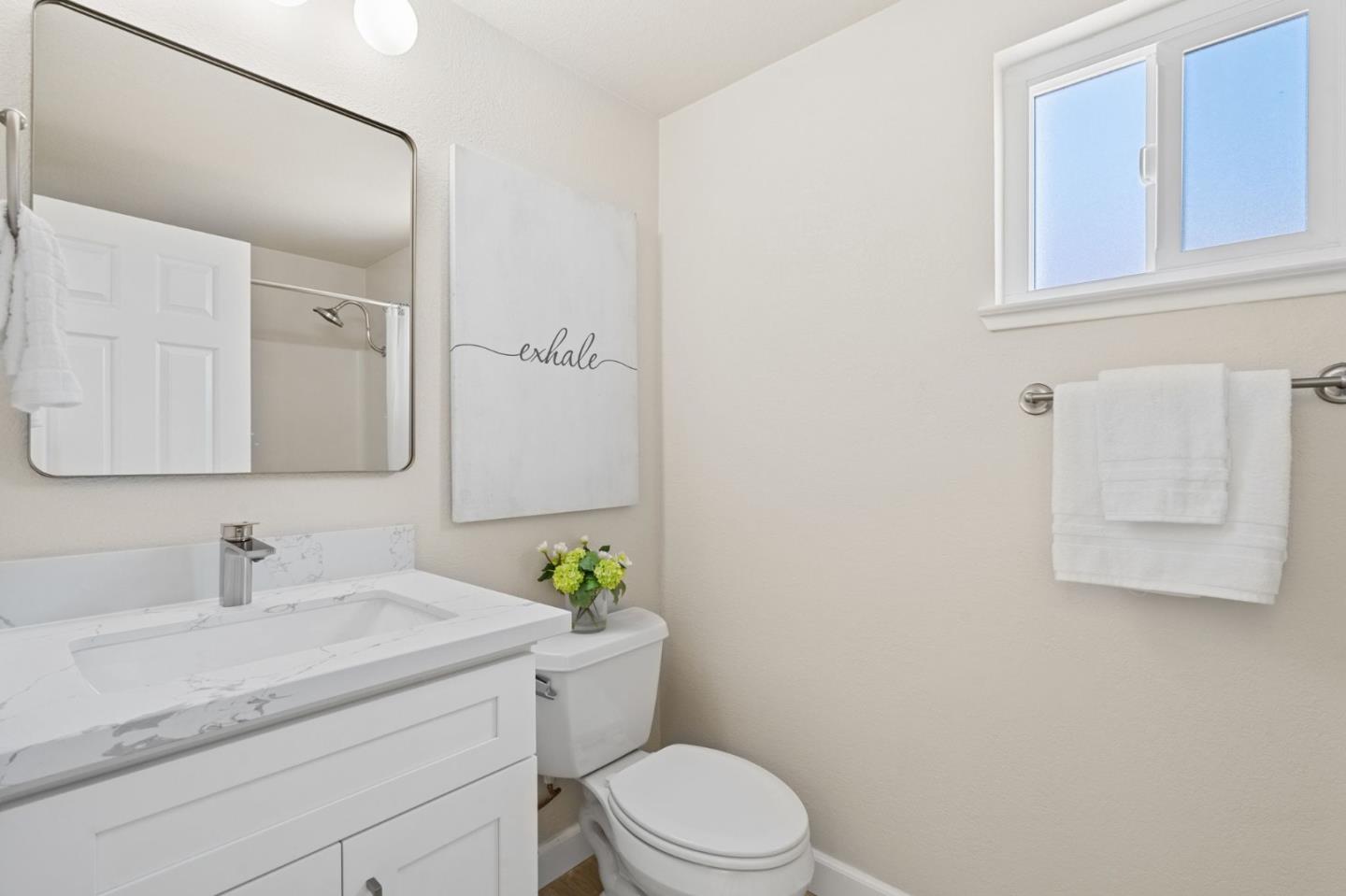 Detail Gallery Image 27 of 37 For 441 Beaume Ct, Mountain View,  CA 94043 - 3 Beds | 2/1 Baths