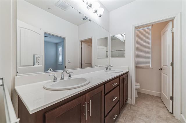 Detail Gallery Image 5 of 19 For 276 Currlin Cir, Milpitas,  CA 95035 - 3 Beds | 3 Baths