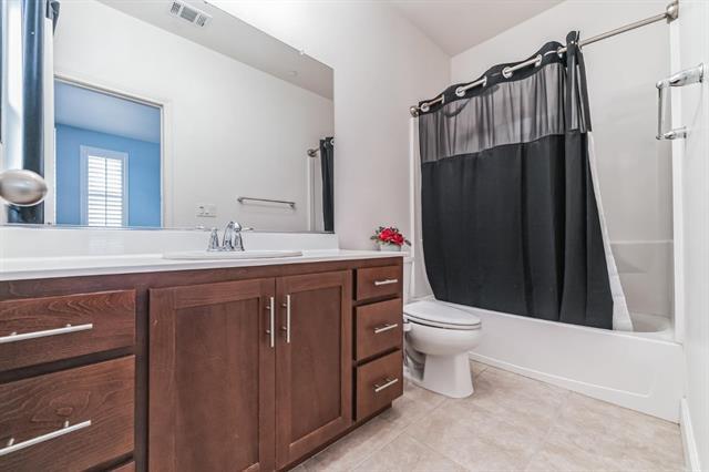 Detail Gallery Image 8 of 19 For 276 Currlin Cir, Milpitas,  CA 95035 - 3 Beds | 3 Baths