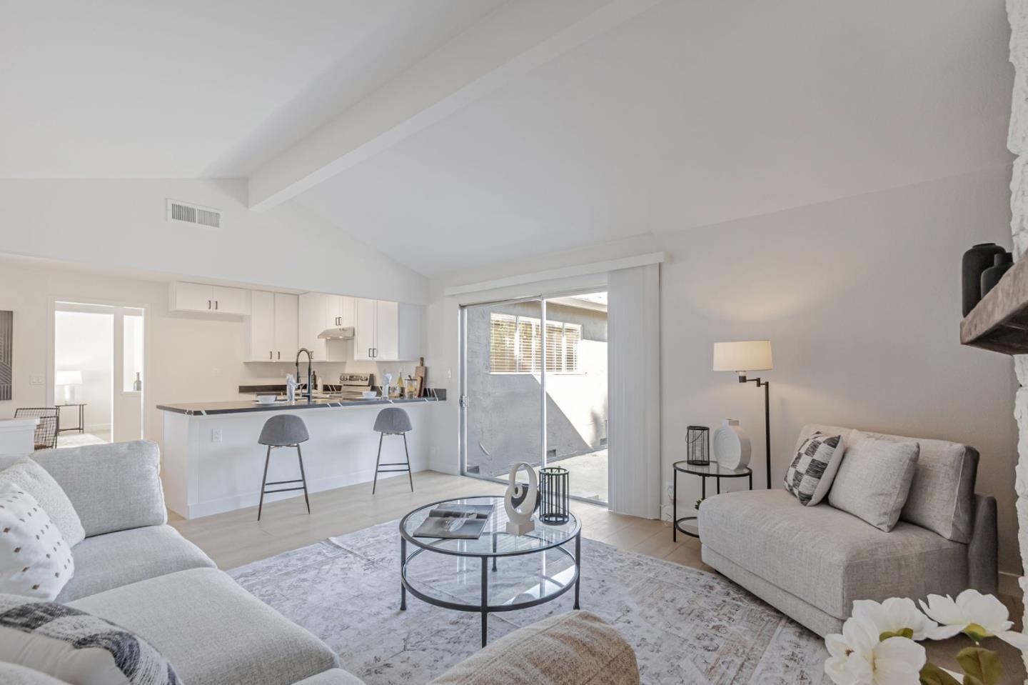 Detail Gallery Image 15 of 42 For 5246 Broken Lance Ct, San Jose,  CA 95136 - 3 Beds | 2 Baths