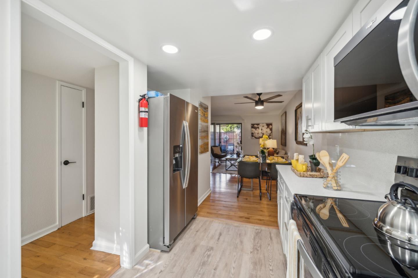 Detail Gallery Image 10 of 25 For 1927 Landess Ave, Milpitas,  CA 95035 - 2 Beds | 1/1 Baths