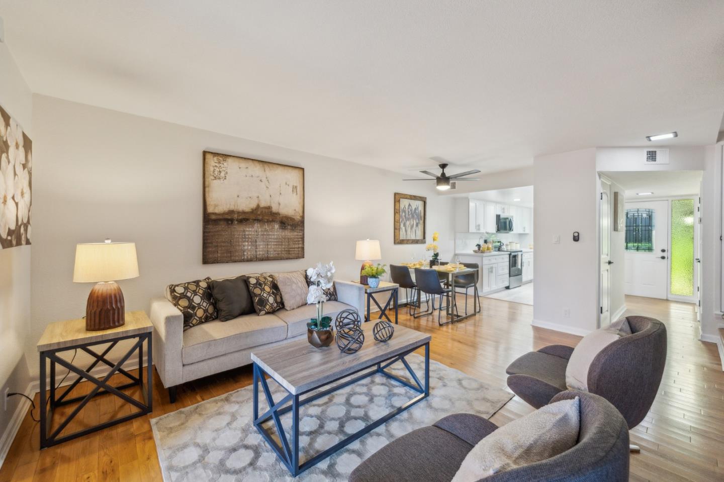 Detail Gallery Image 2 of 25 For 1927 Landess Ave, Milpitas,  CA 95035 - 2 Beds | 1/1 Baths