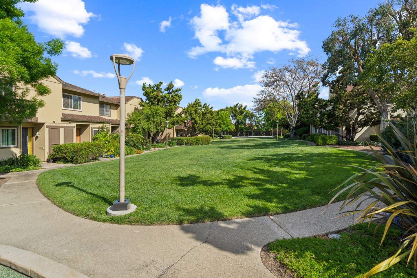 Detail Gallery Image 22 of 25 For 1927 Landess Ave, Milpitas,  CA 95035 - 2 Beds | 1/1 Baths