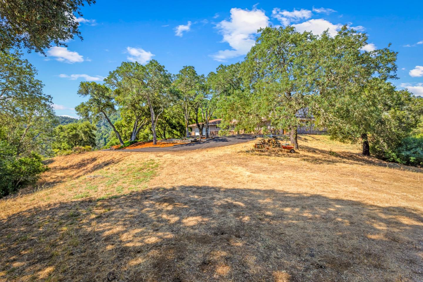 Detail Gallery Image 39 of 53 For 15805 Uvas Rd #D,  Morgan Hill,  CA 95037 - 4 Beds | 4/1 Baths