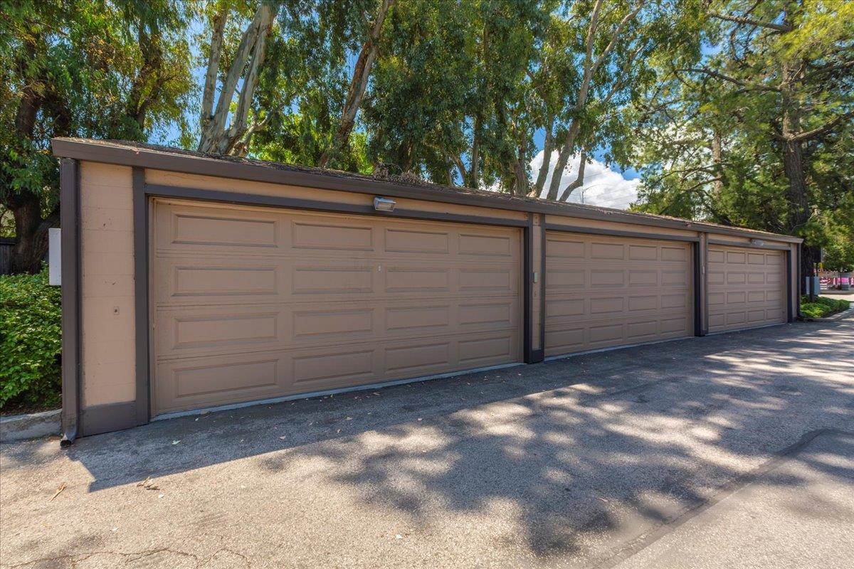 Detail Gallery Image 26 of 26 For 765 N Rengstorff Ave #7,  Mountain View,  CA 94043 - 1 Beds | 1 Baths