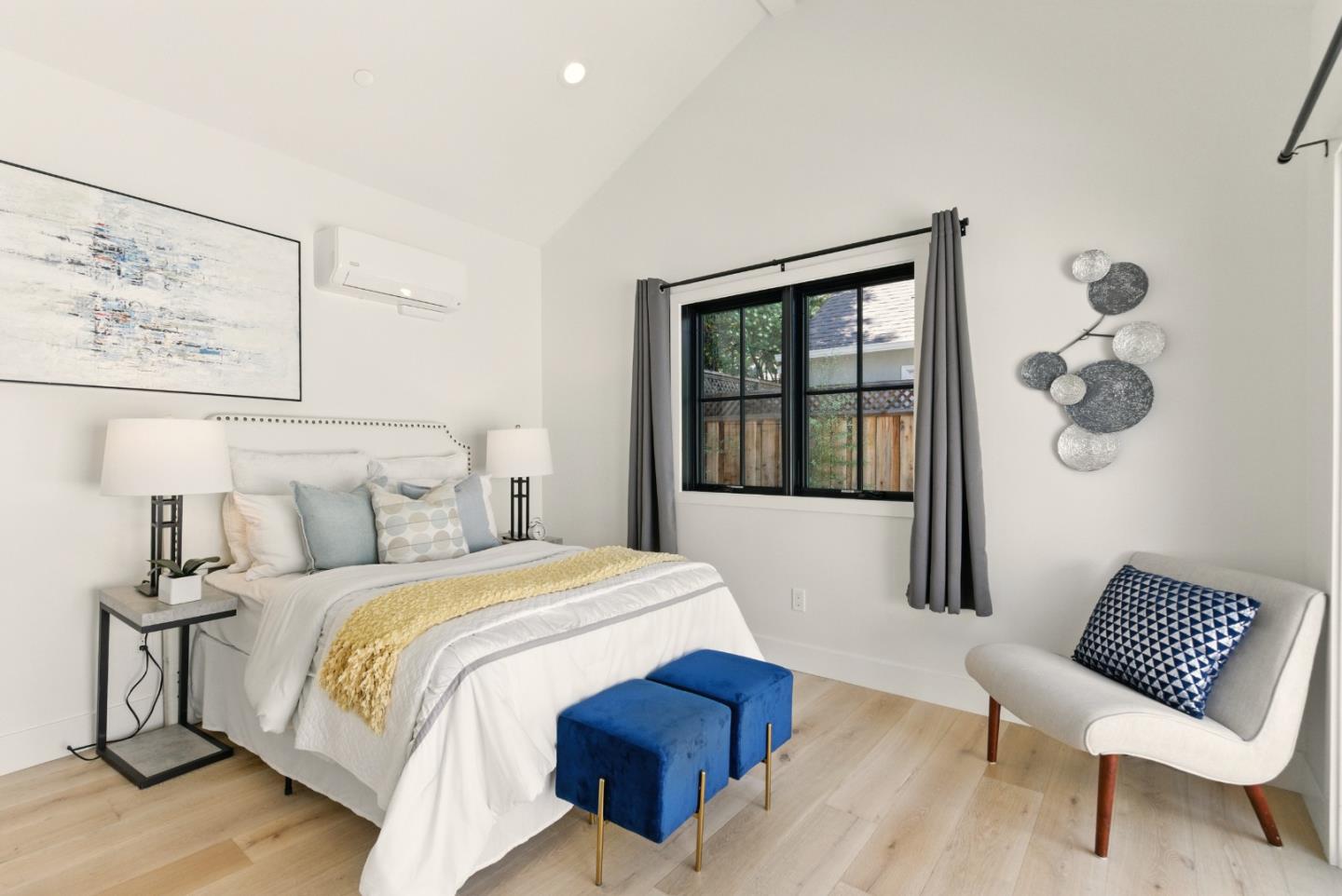 Detail Gallery Image 36 of 42 For 153 Somerset St, Redwood City,  CA 94062 - 4 Beds | 3/1 Baths