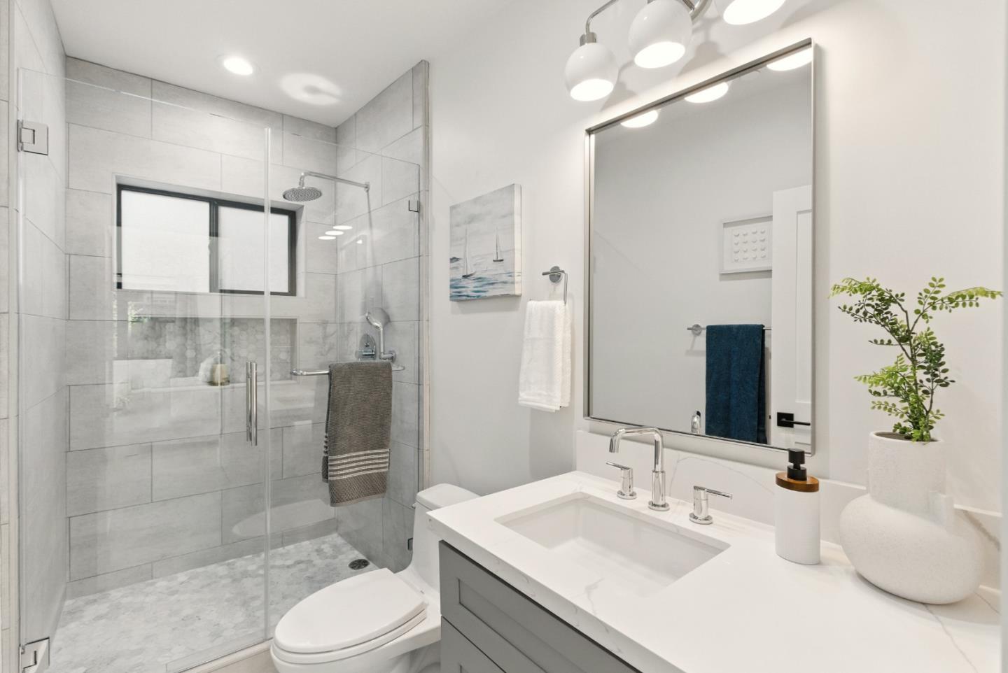 Detail Gallery Image 39 of 42 For 153 Somerset St, Redwood City,  CA 94062 - 4 Beds | 3/1 Baths