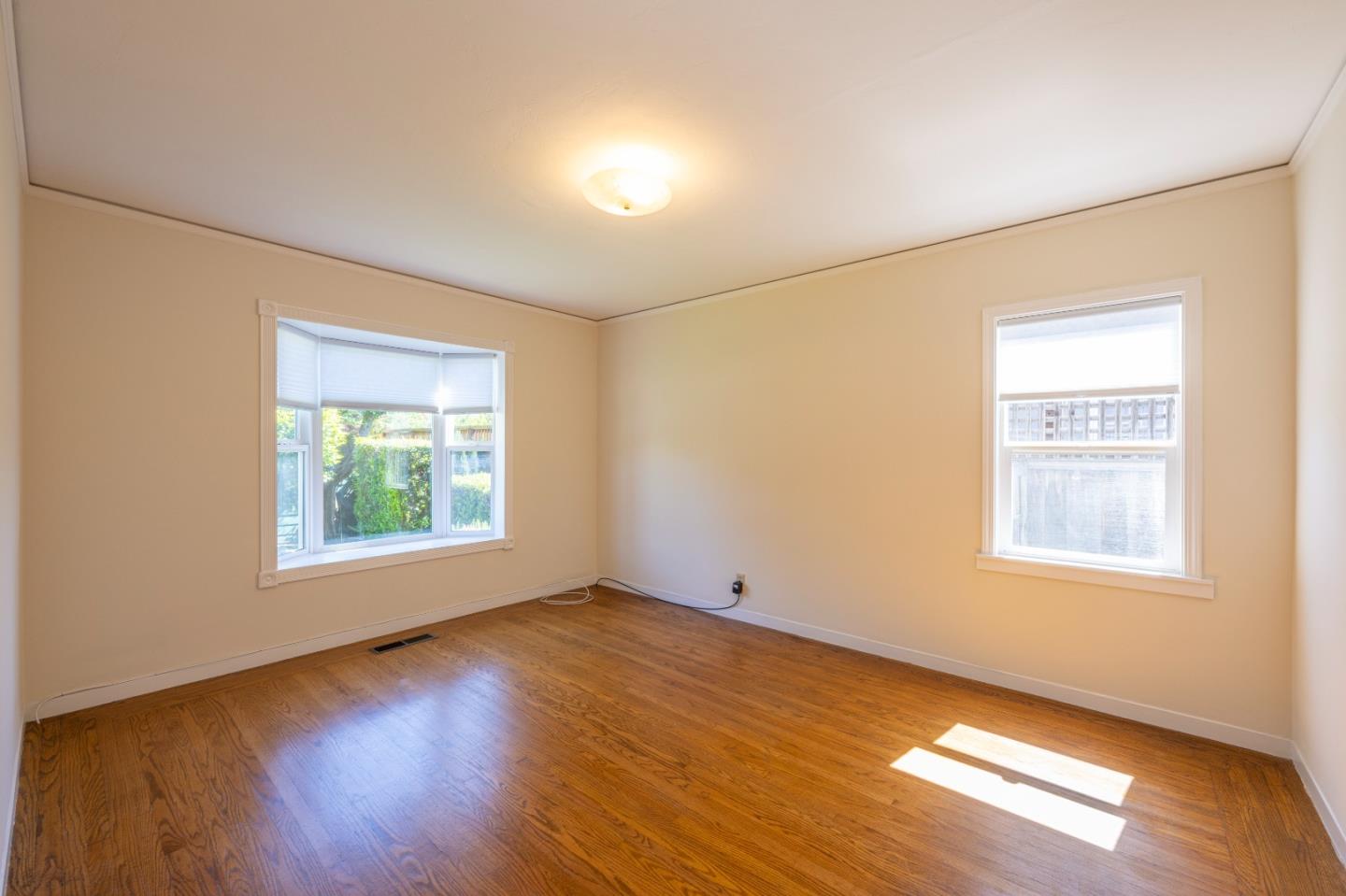 Detail Gallery Image 15 of 21 For 348 31st Ave, San Mateo,  CA 94403 - 4 Beds | 2 Baths