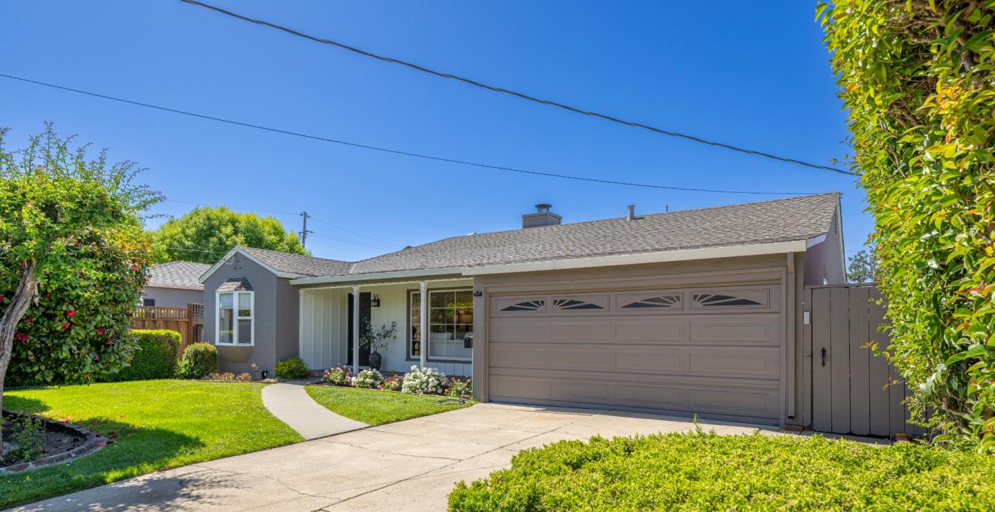Detail Gallery Image 2 of 21 For 348 31st Ave, San Mateo,  CA 94403 - 4 Beds | 2 Baths