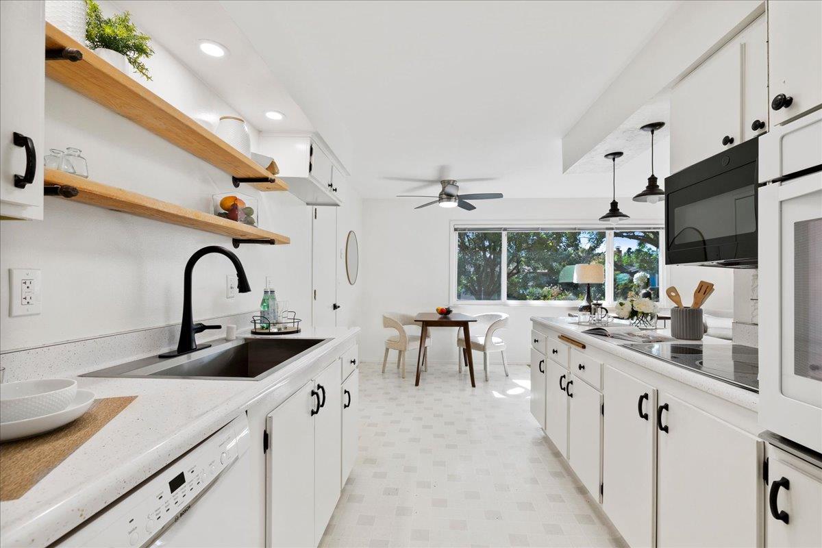 Detail Gallery Image 14 of 36 For 5180 Discovery Ave, San Jose,  CA 95111 - 3 Beds | 2 Baths