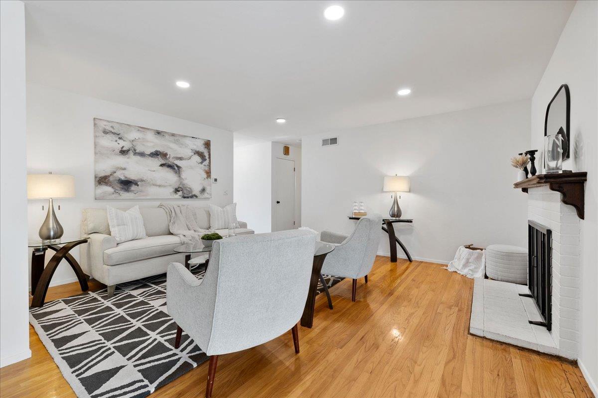 Detail Gallery Image 7 of 36 For 5180 Discovery Ave, San Jose,  CA 95111 - 3 Beds | 2 Baths