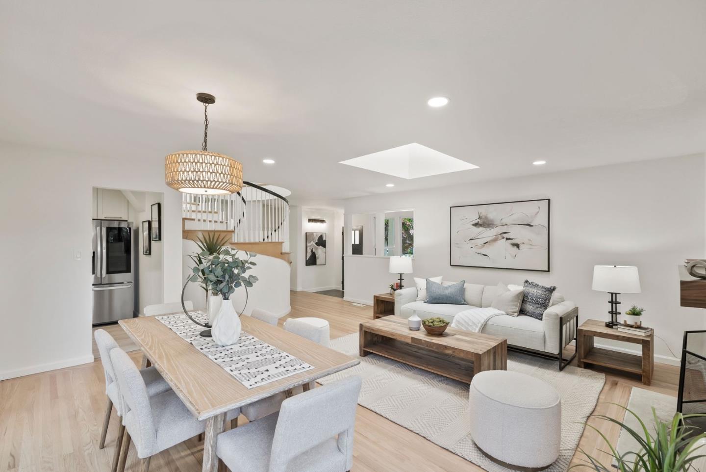 Detail Gallery Image 11 of 47 For 1465 Bonita Ave, Mountain View,  CA 94040 - 4 Beds | 2 Baths
