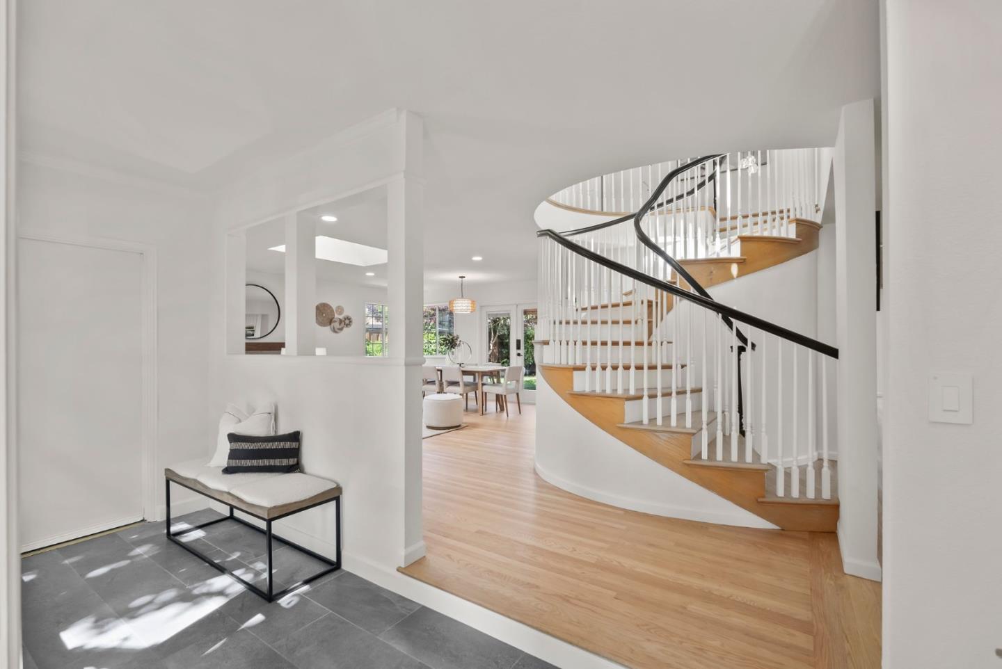 Detail Gallery Image 3 of 47 For 1465 Bonita Ave, Mountain View,  CA 94040 - 4 Beds | 2 Baths