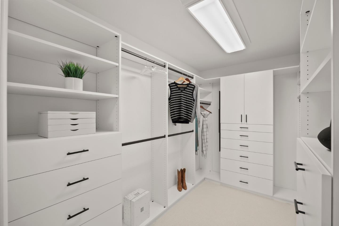 Detail Gallery Image 37 of 47 For 1465 Bonita Ave, Mountain View,  CA 94040 - 4 Beds | 2 Baths