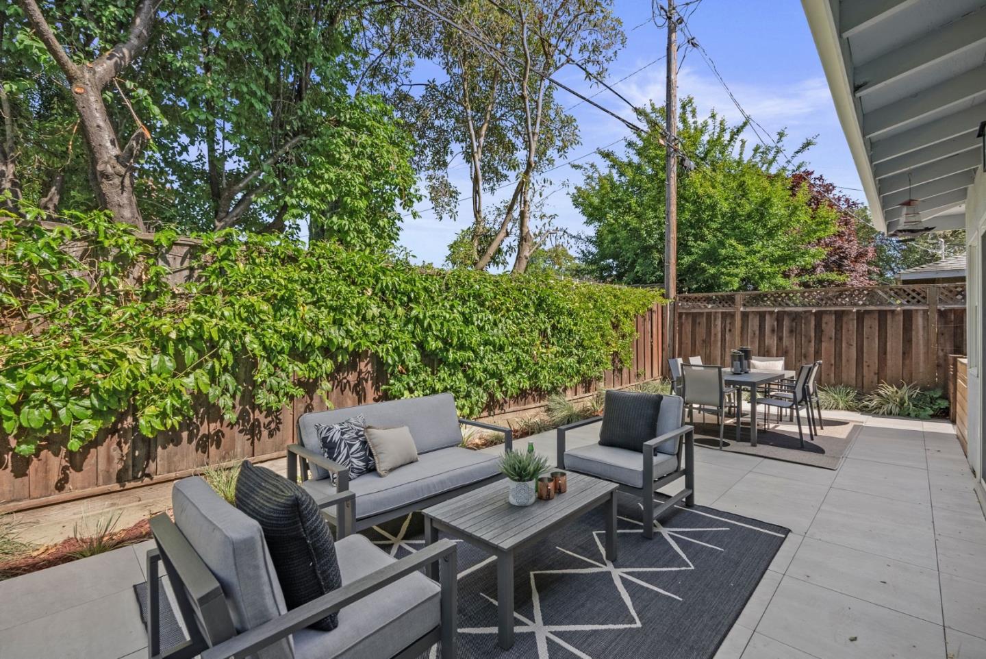 Detail Gallery Image 43 of 47 For 1465 Bonita Ave, Mountain View,  CA 94040 - 4 Beds | 2 Baths