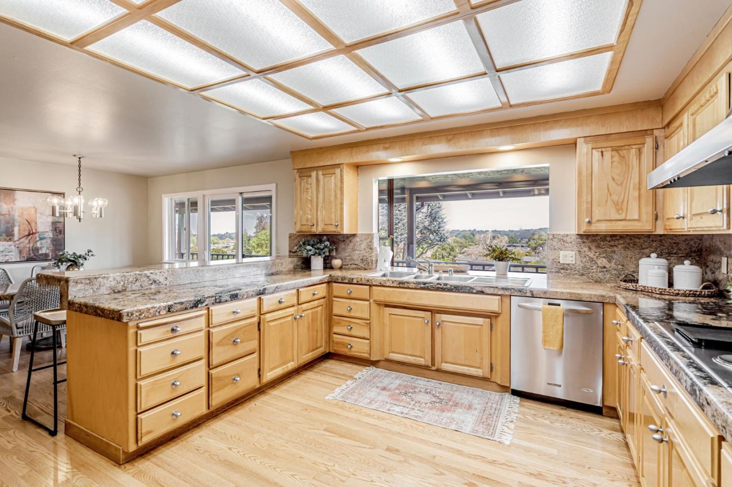 Detail Gallery Image 11 of 51 For 6744 Leyland Park Dr, San Jose,  CA 95120 - 5 Beds | 4 Baths