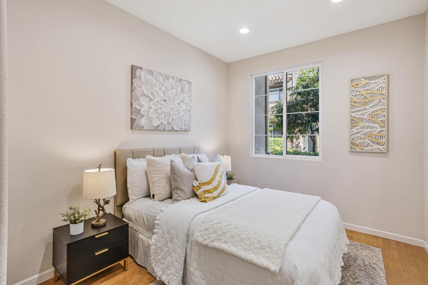 Detail Gallery Image 12 of 41 For 1135 Genco Ter, San Jose,  CA 95133 - 3 Beds | 3/1 Baths