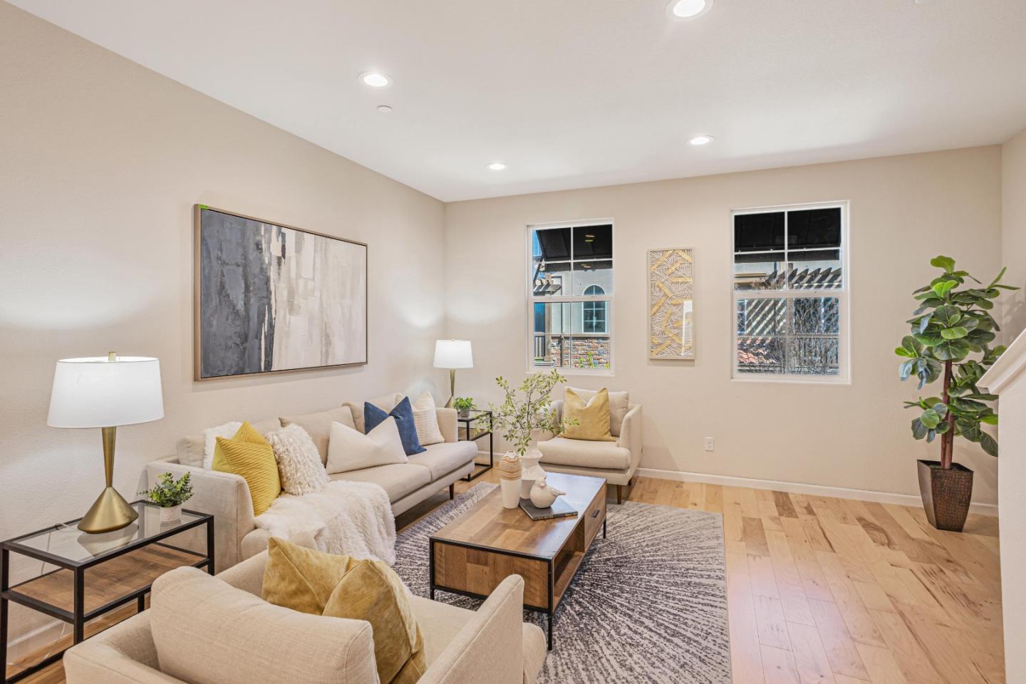 Detail Gallery Image 2 of 41 For 1135 Genco Ter, San Jose,  CA 95133 - 3 Beds | 3/1 Baths