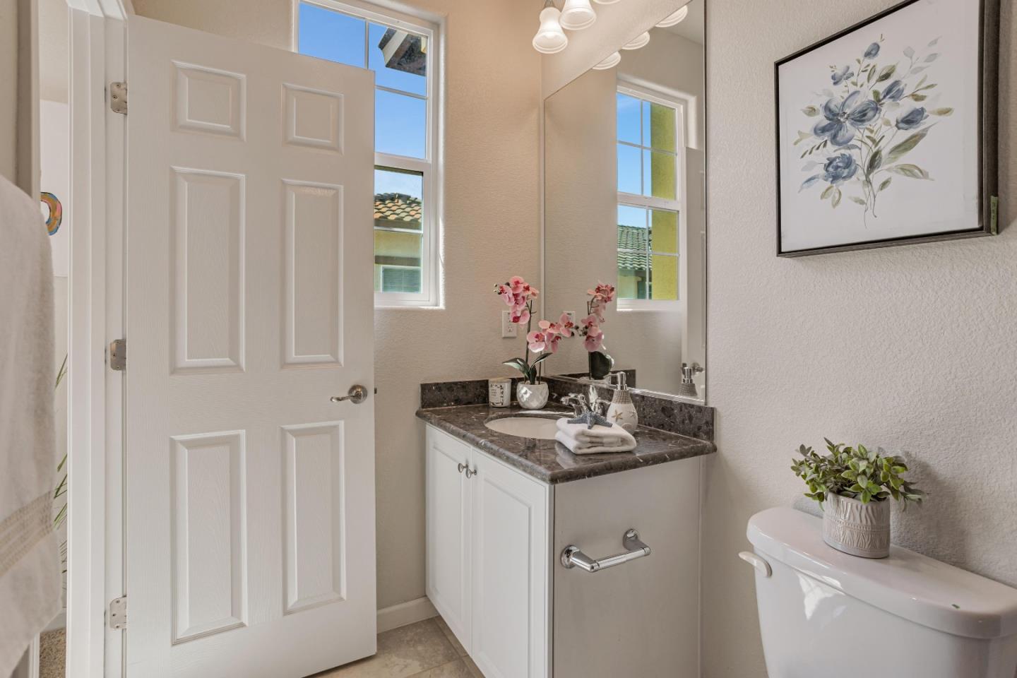 Detail Gallery Image 27 of 41 For 1135 Genco Ter, San Jose,  CA 95133 - 3 Beds | 3/1 Baths