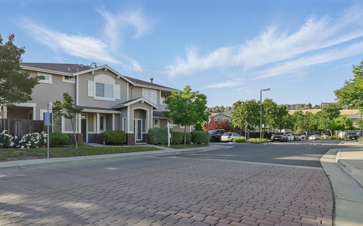 Detail Gallery Image 39 of 48 For 434 Ashling Ct, San Jose,  CA 95136 - 2 Beds | 2 Baths