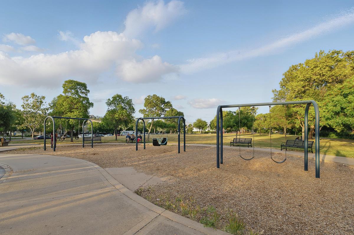 Detail Gallery Image 46 of 48 For 434 Ashling Ct, San Jose,  CA 95136 - 2 Beds | 2 Baths