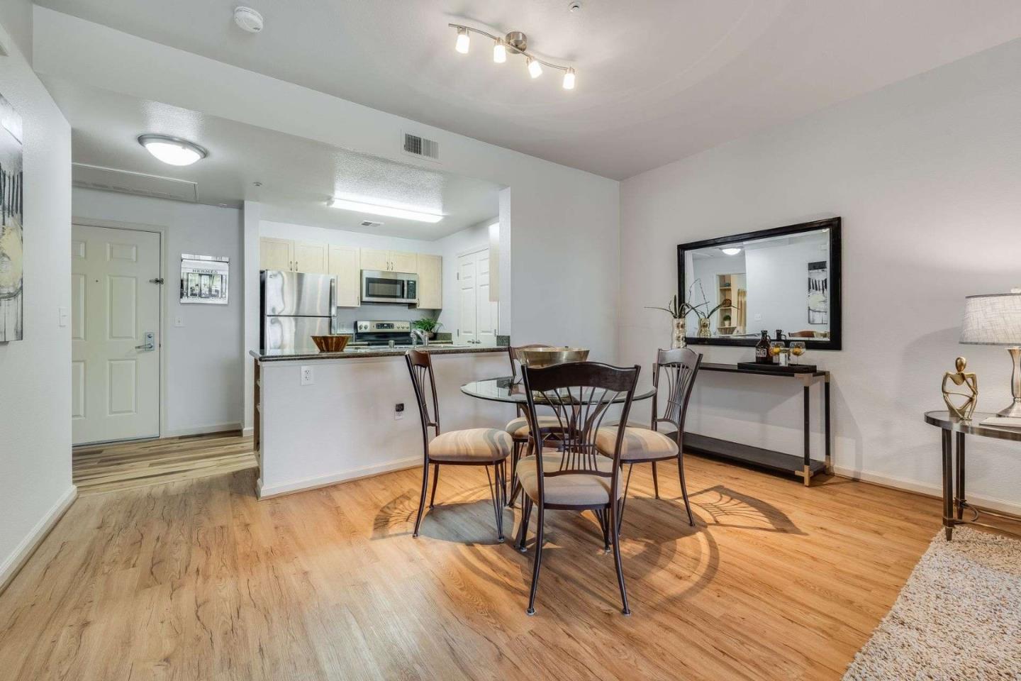 Detail Gallery Image 13 of 34 For 1550 Technology Dr #1046,  San Jose,  CA 95110 - 1 Beds | 1 Baths