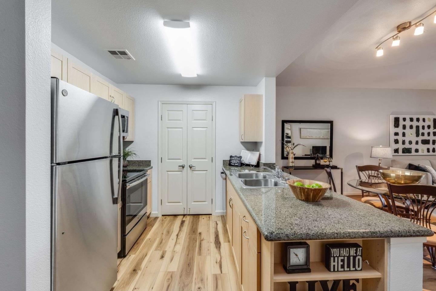 Detail Gallery Image 4 of 34 For 1550 Technology Dr #1046,  San Jose,  CA 95110 - 1 Beds | 1 Baths
